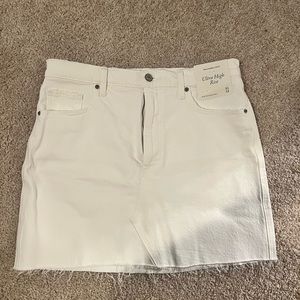 NWT Abercrombie and Fitch white denim skirt